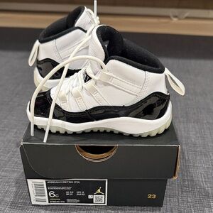 Toddler Jordan 11 retro 6C